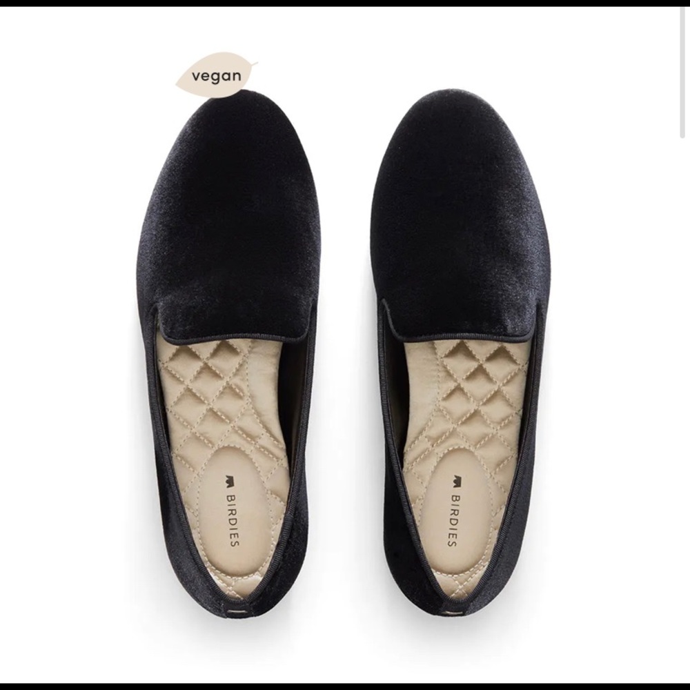 NEW black velvet Birdies. Size 7.5. Style: the Starling.